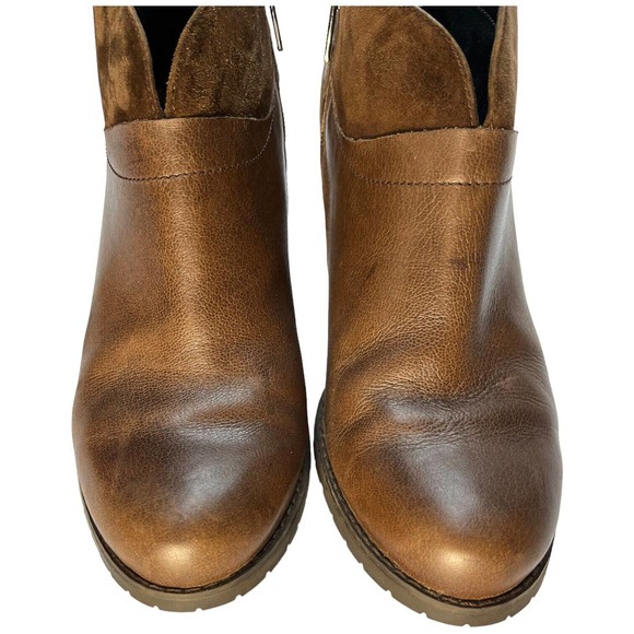 Clarks Artisan Mission Parker Leather Heeled Ankle Chelsea Bootie Brown 7.5 - Picture 10 of 14